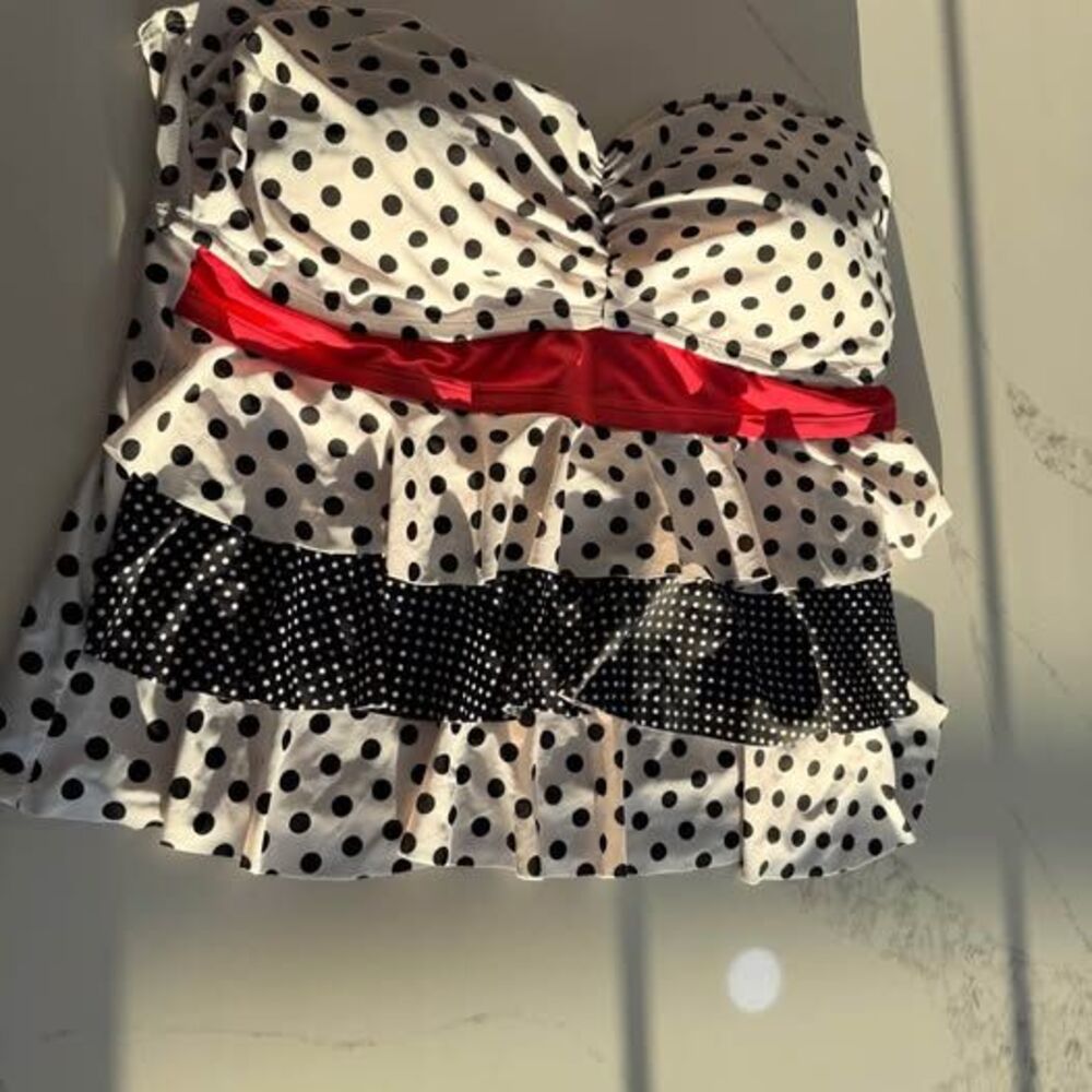 Catalina bikini top, 2X (18W–20W), Polka Dot, 19–25 Bust, 15–20 Length, C7383
